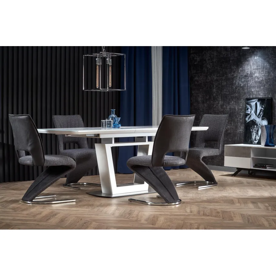 BLANCO ausziehbarer Tisch