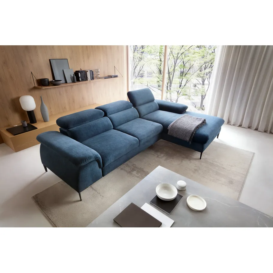Lumes M klassisches Viersitzer-Ecksofa mit Schlaffunktion
